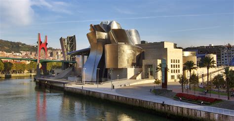 wikipedia guggenheim museum bilbao